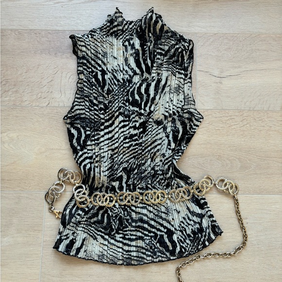 VINTAGE Zebra Print Pleated Mock Neck Top - Picture 1 of 2